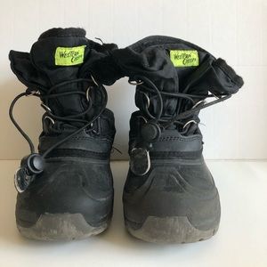 Western Chief 11 snow boots